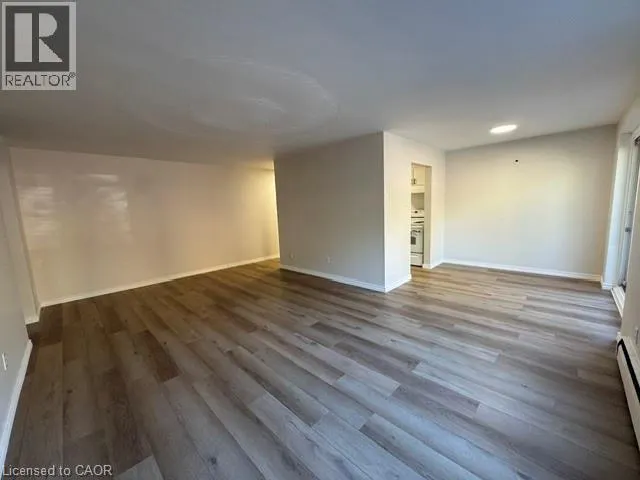 236 LOUISA Street Unit# 3B #3B