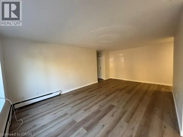 236 LOUISA Street Unit# 3B #3B
