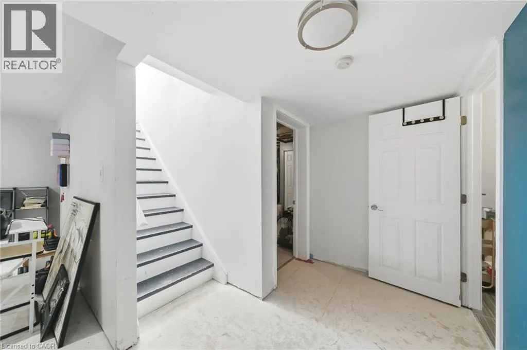 22 MCKAY Street