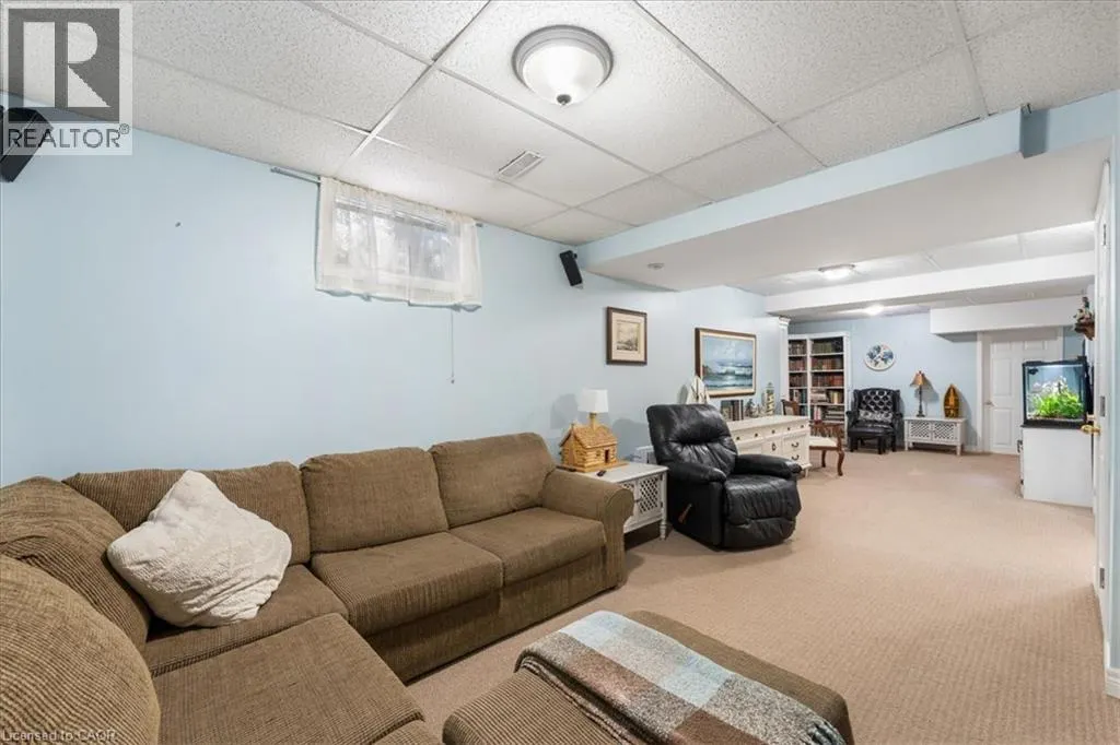 260 CORNWALLIS Road