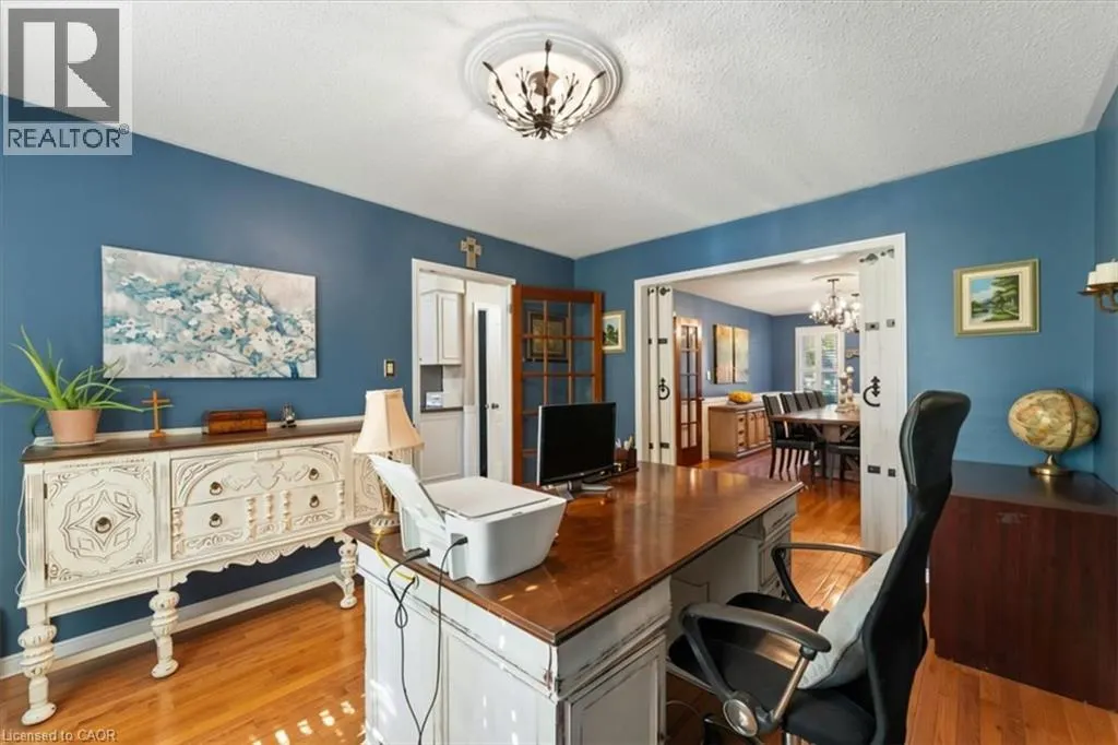 260 CORNWALLIS Road
