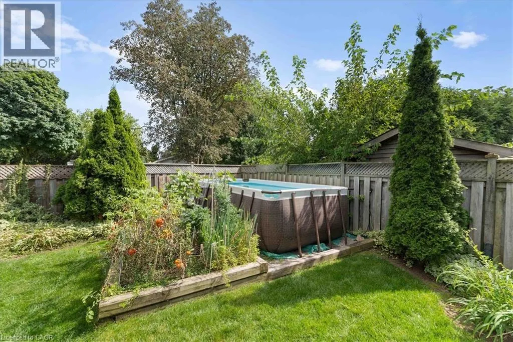 260 CORNWALLIS Road