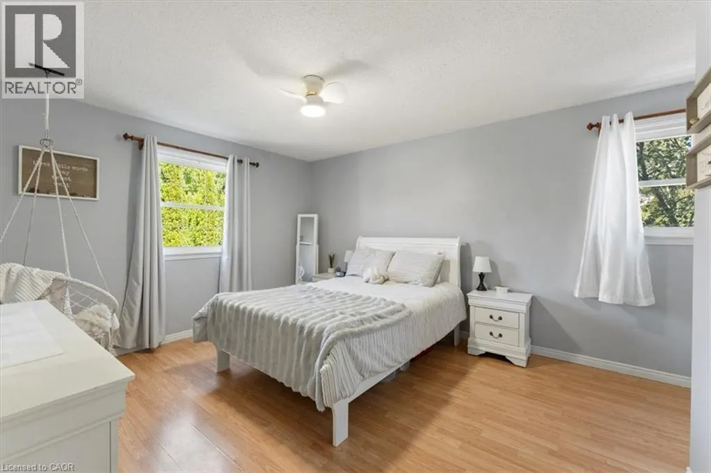 260 CORNWALLIS Road