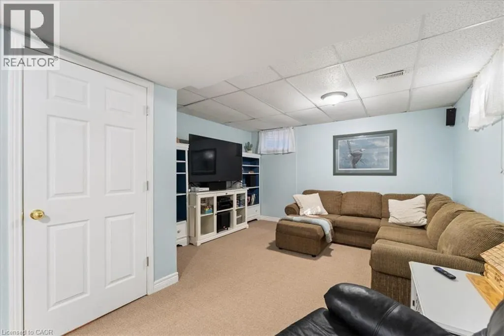 260 CORNWALLIS Road