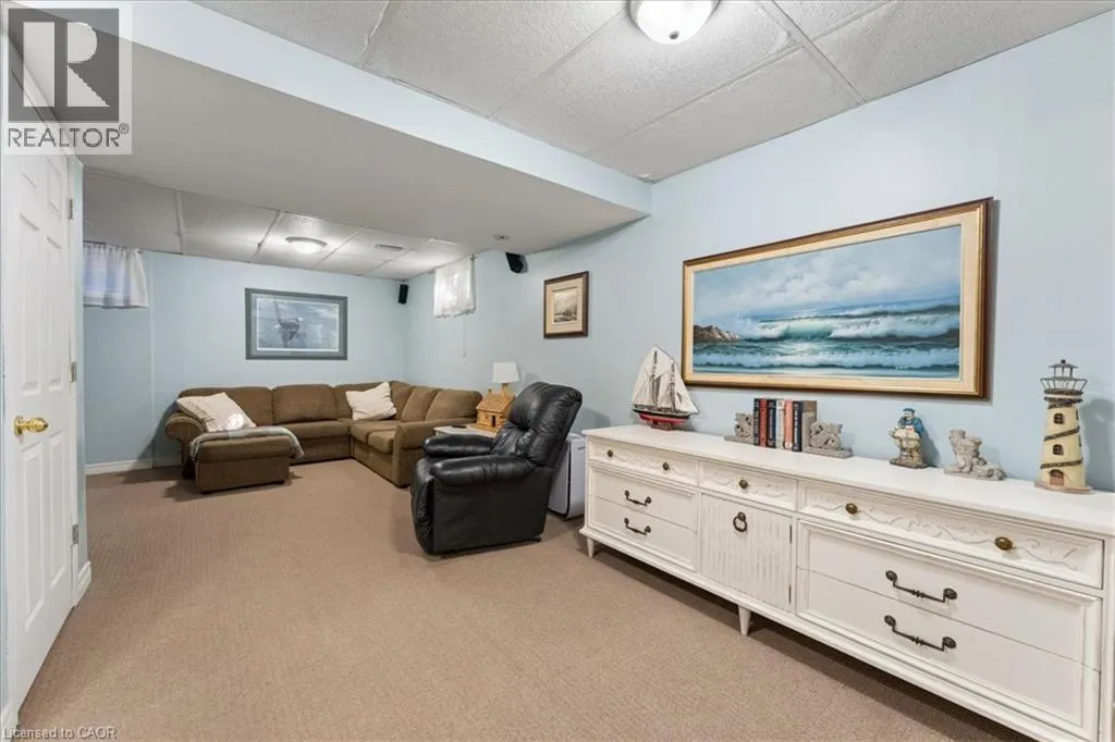 260 CORNWALLIS Road