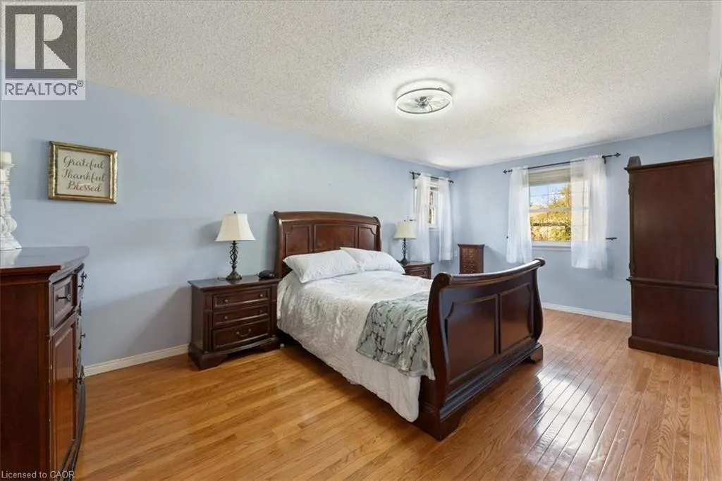 260 CORNWALLIS Road
