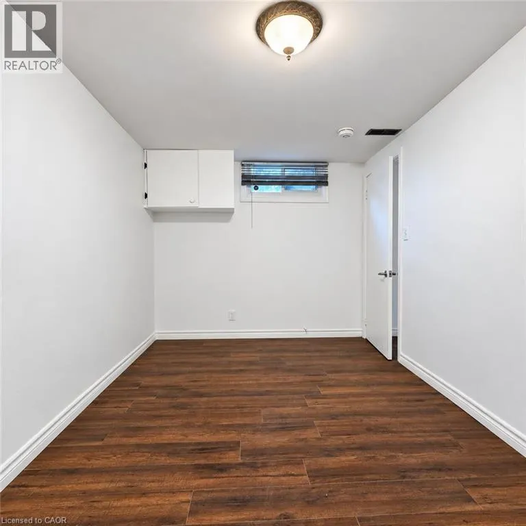 69 TUPPER Crescent Unit# Lower #Lower