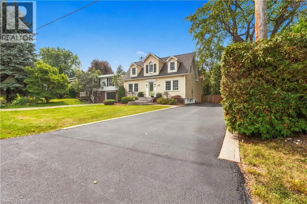 40 VALLEYVIEW Drive