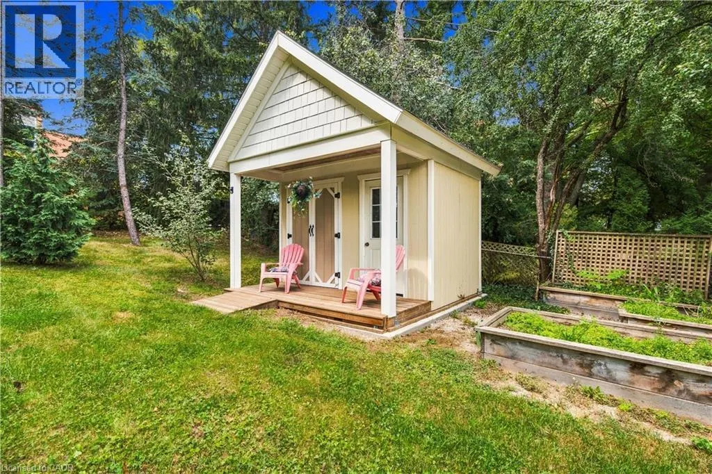 40 VALLEYVIEW Drive