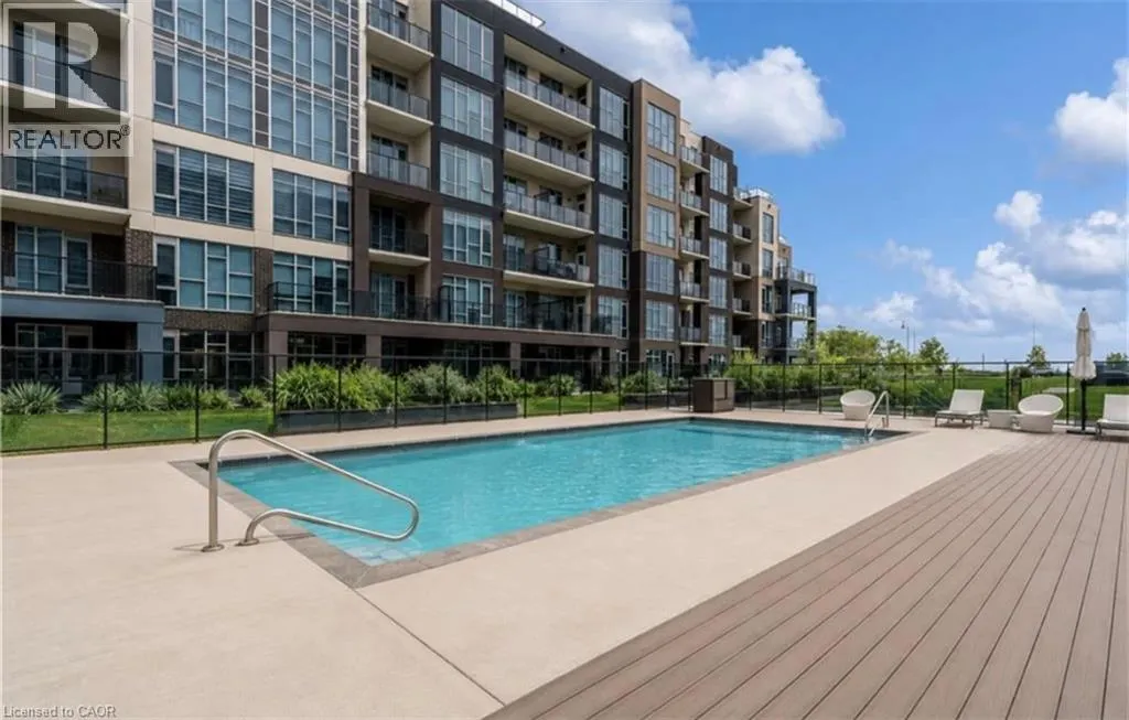 16 CONCORD Place Unit# 421 #421