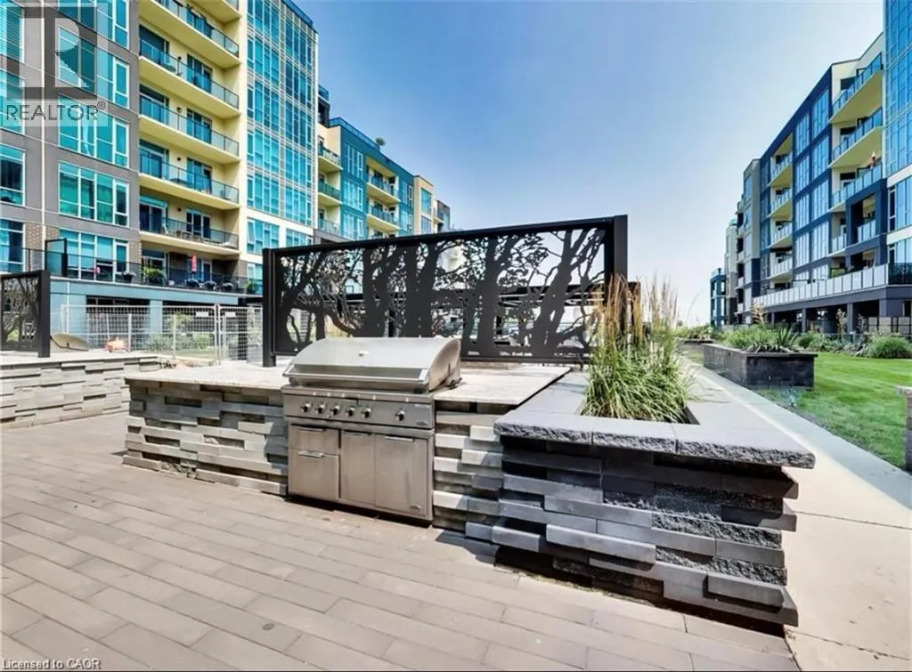 16 CONCORD Place Unit# 421 #421