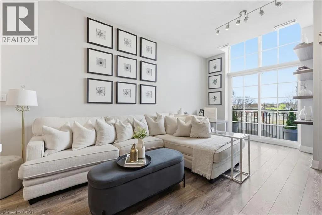 262 DUNDAS Street E Unit# 322 #322