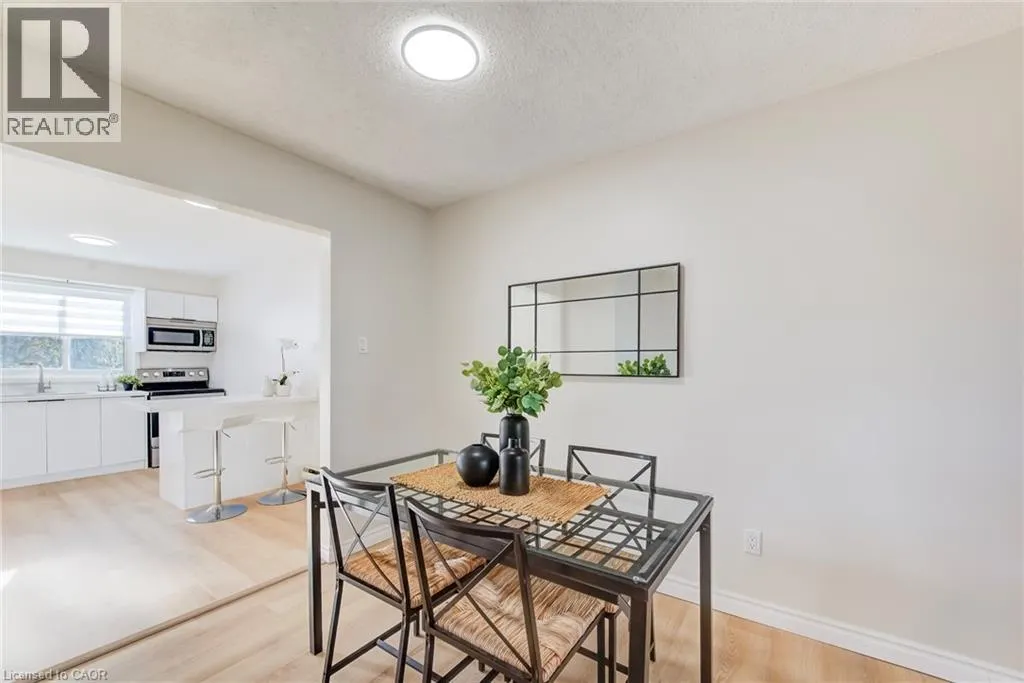 121 MORGAN Avenue Unit# 25 #25