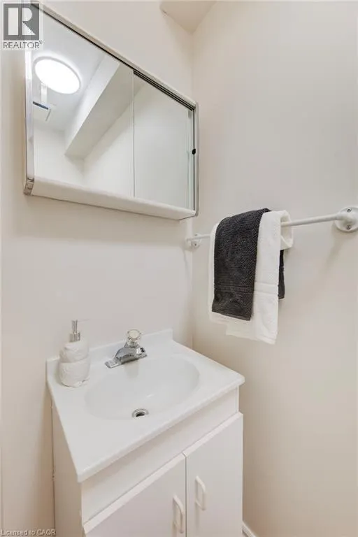 121 MORGAN Avenue Unit# 25 #25