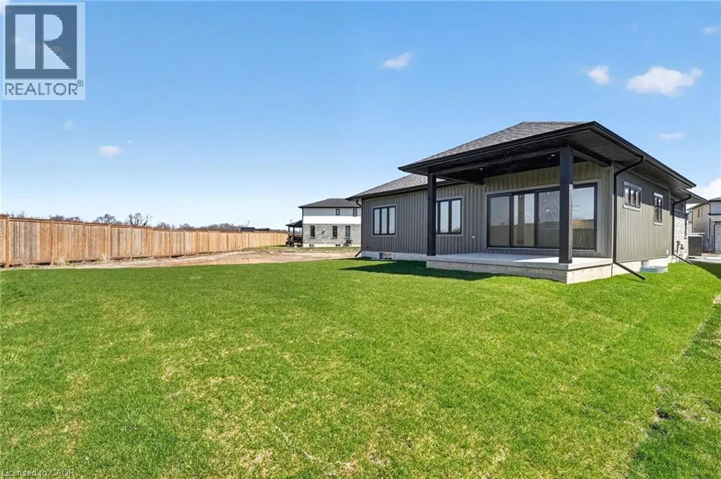 6192 CURLIN Crescent
