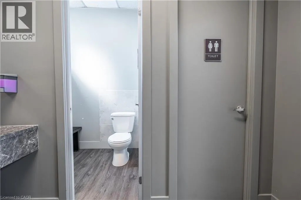 290 QUEENSTON Road