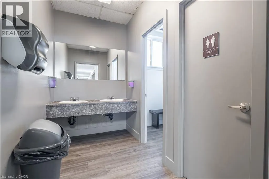 290 QUEENSTON Road