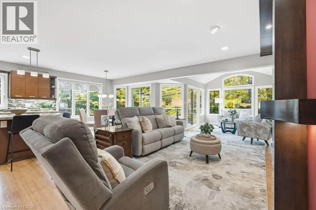 19 KILBIRNIE Court