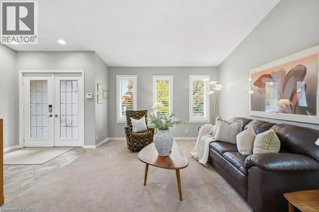 19 KILBIRNIE Court