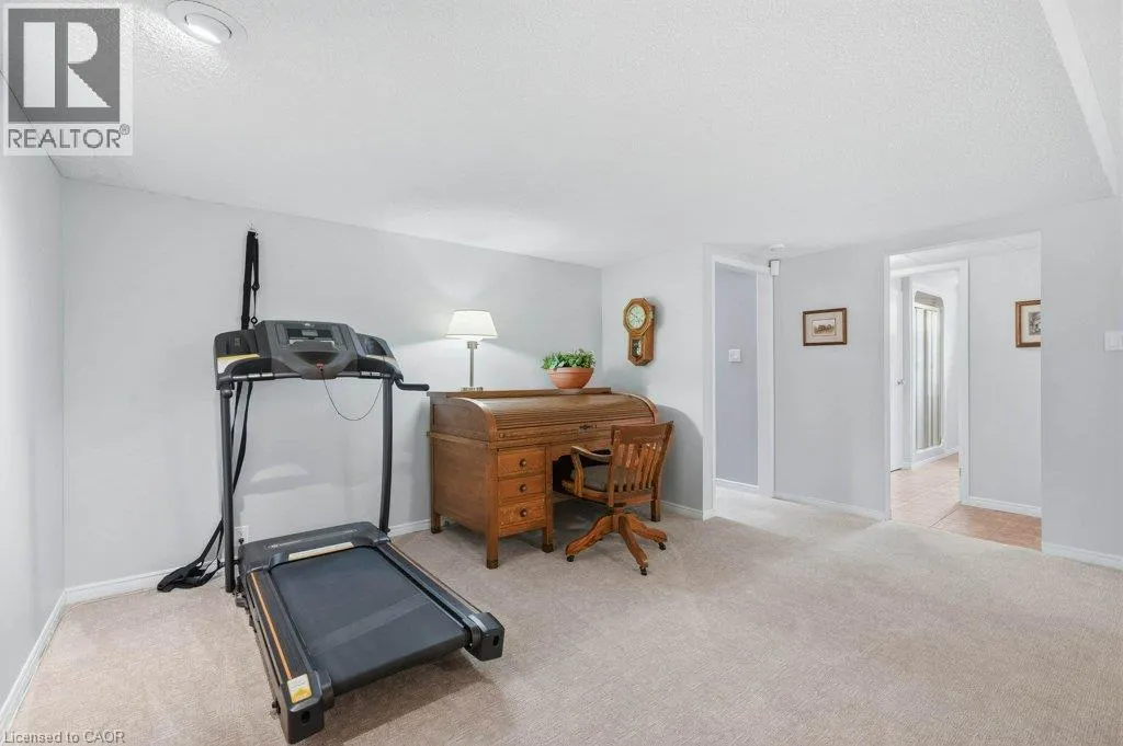 19 KILBIRNIE Court