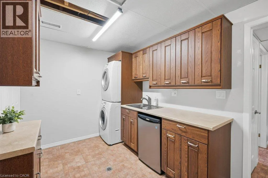 19 KILBIRNIE Court