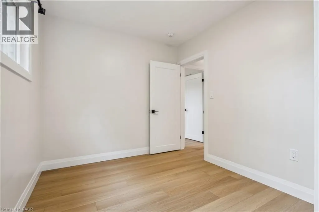 121 TOBY Crescent Unit# Main #Main