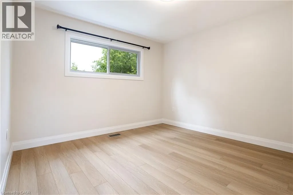 121 TOBY Crescent Unit# Main #Main