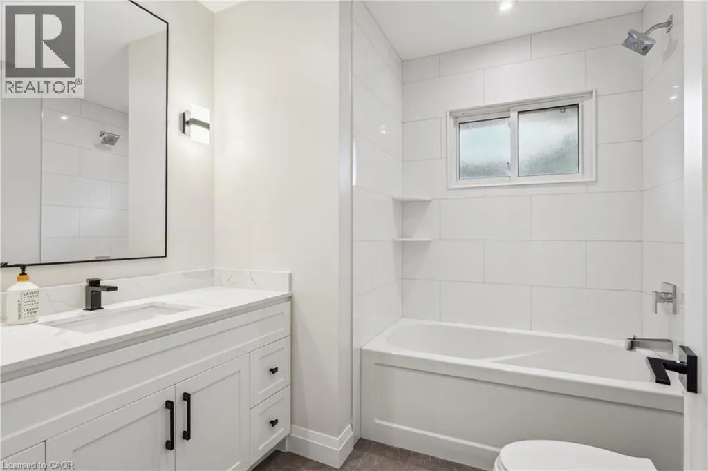 121 TOBY Crescent Unit# Main #Main
