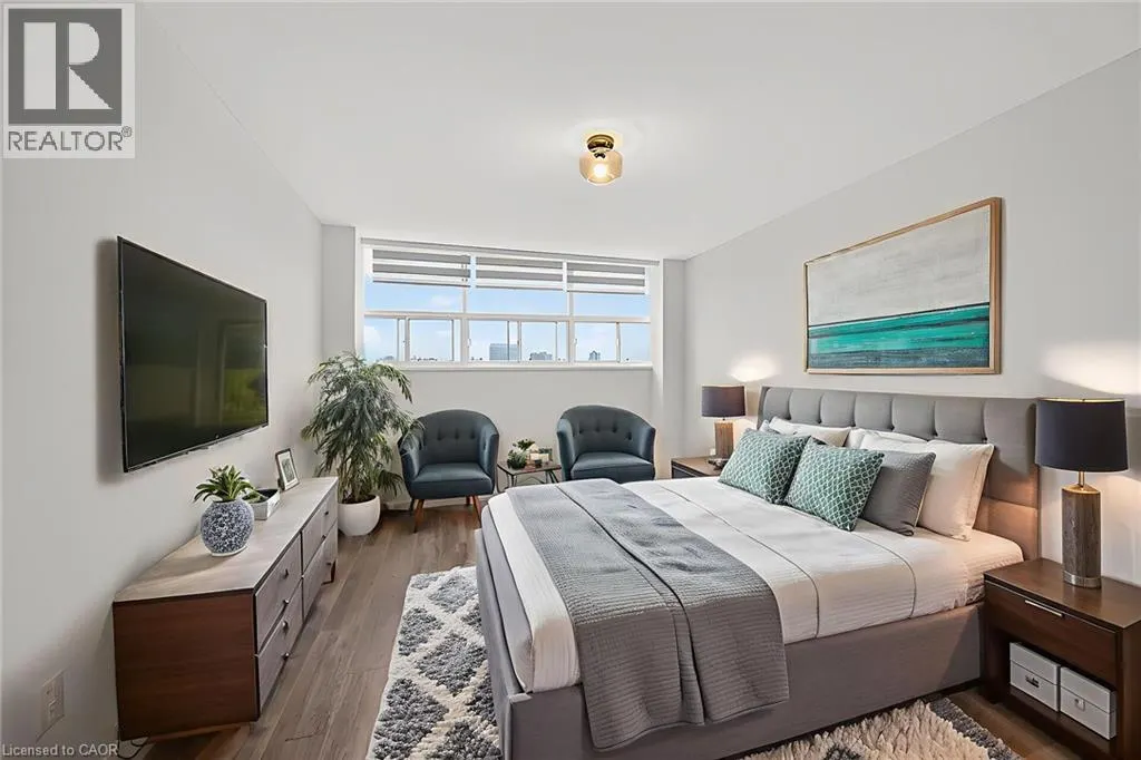 212 KERR Street Unit# 702 #702