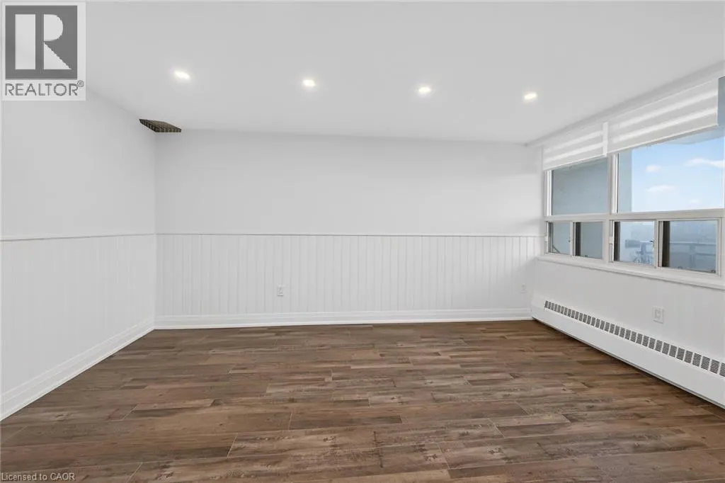 212 KERR Street Unit# 702 #702