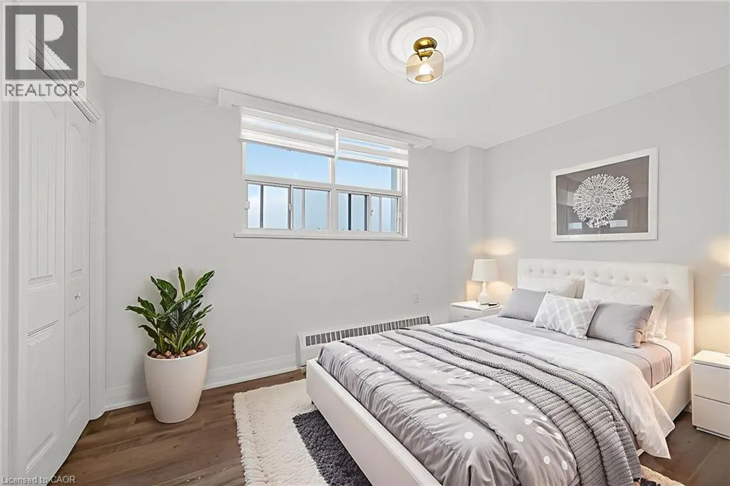 212 KERR Street Unit# 702 #702