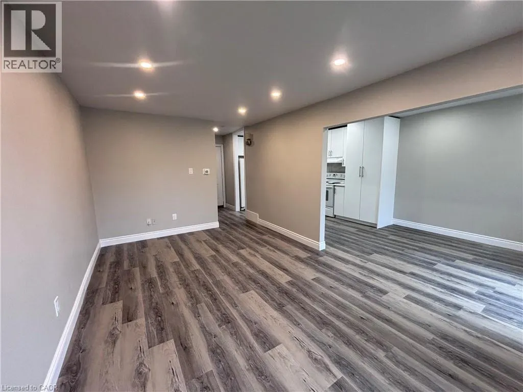 153 W LIMERIDGE Road W Unit# 4 #4