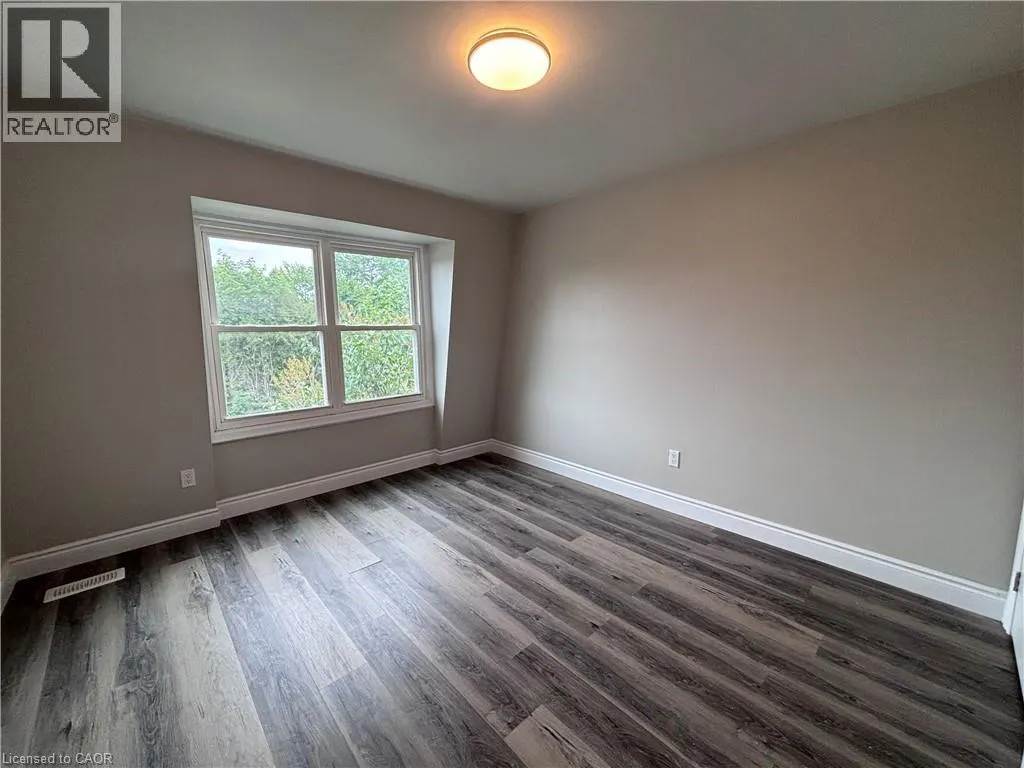 153 W LIMERIDGE Road W Unit# 4 #4