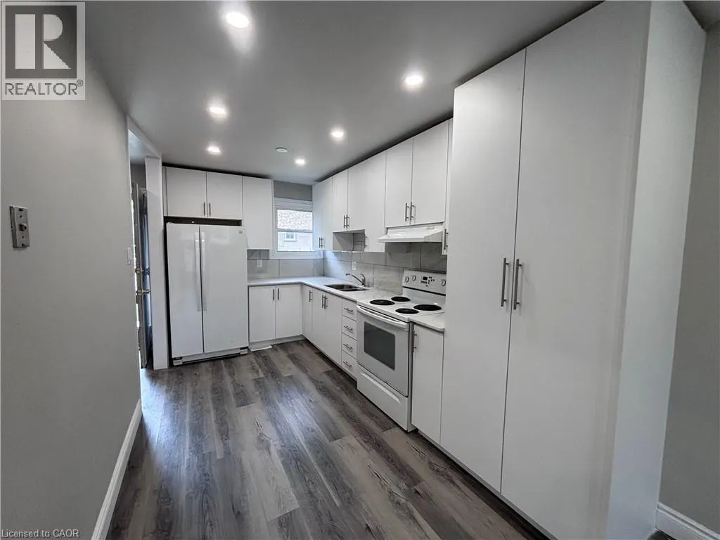 153 W LIMERIDGE Road W Unit# 4 #4