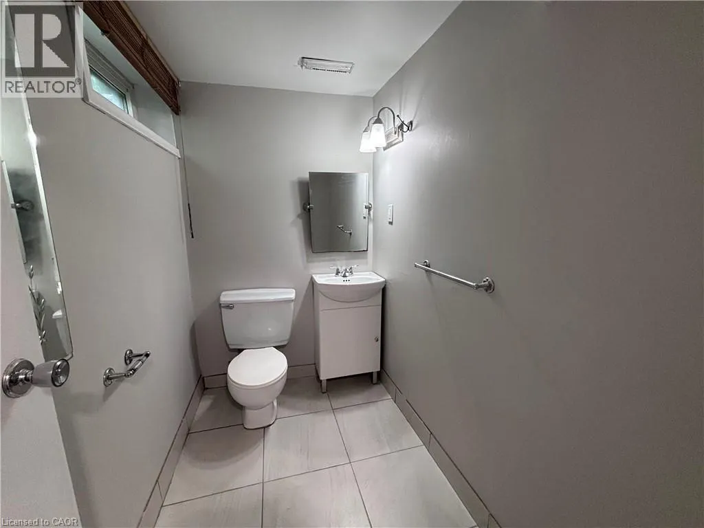 153 W LIMERIDGE Road W Unit# 4 #4