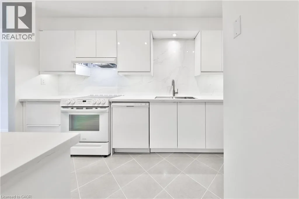 4635 REGENTS Terrace Unit# 2 #2