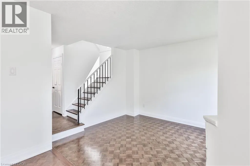 4635 REGENTS Terrace Unit# 2 #2