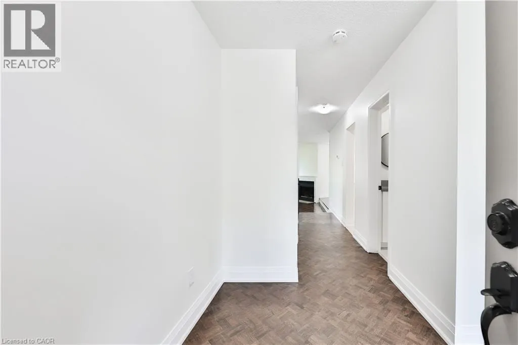 4635 REGENTS Terrace Unit# 2 #2