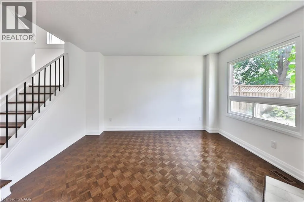 4635 REGENTS Terrace Unit# 2 #2