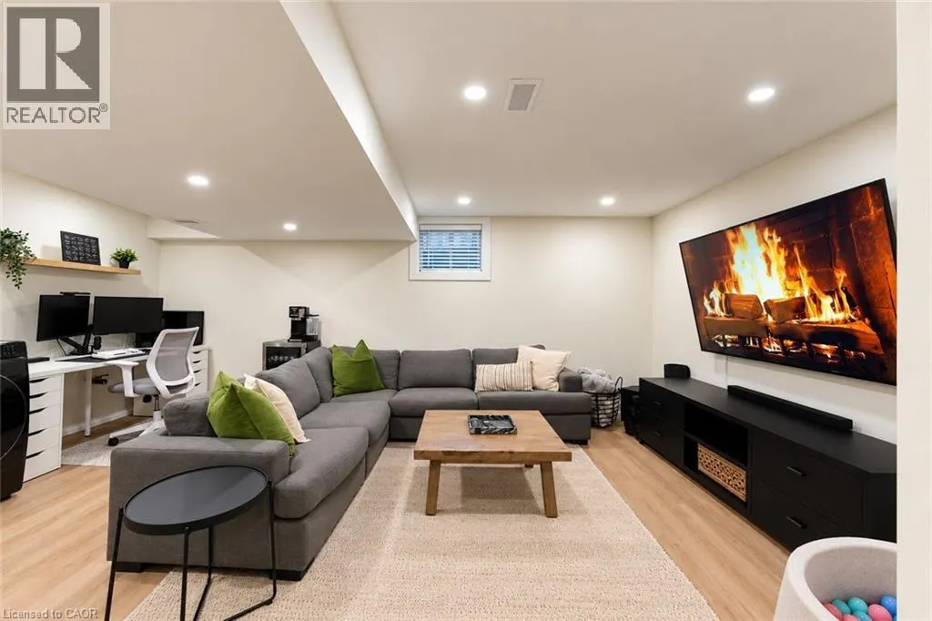 1375 STEPHENSON Drive Unit# 24 #24