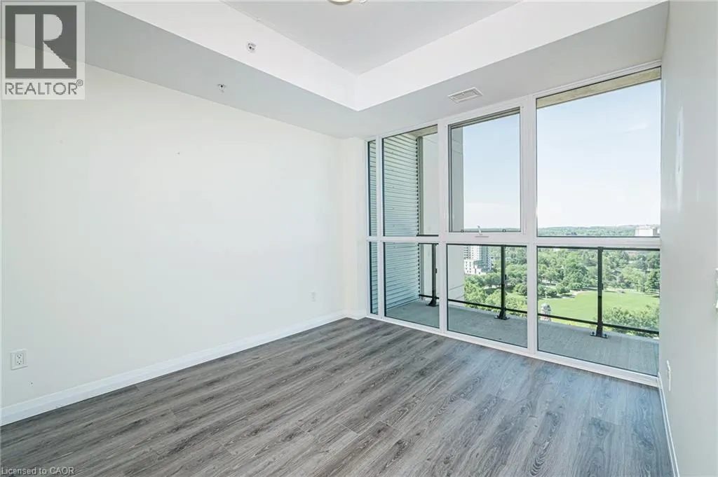 60 CHARLES Street W Unit# 1806 #1806