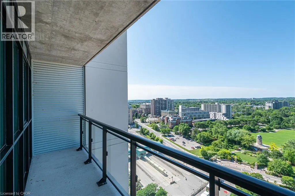 60 CHARLES Street W Unit# 1806 #1806