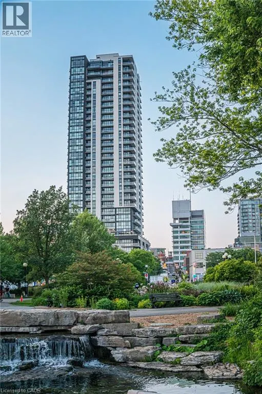 60 CHARLES Street W Unit# 1806 #1806