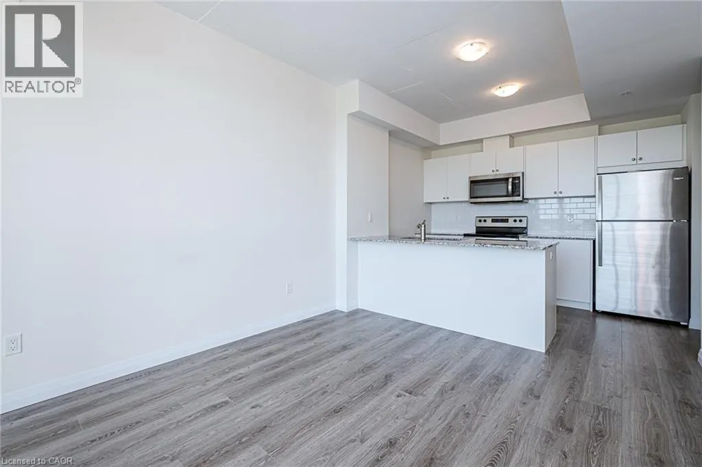 60 CHARLES Street W Unit# 1806 #1806