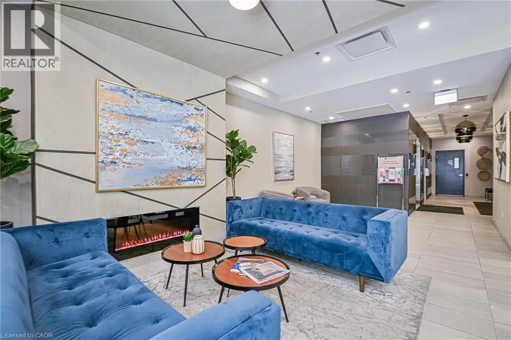 60 CHARLES Street W Unit# 1806 #1806