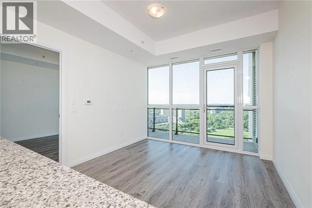 60 CHARLES Street W Unit# 1806 #1806