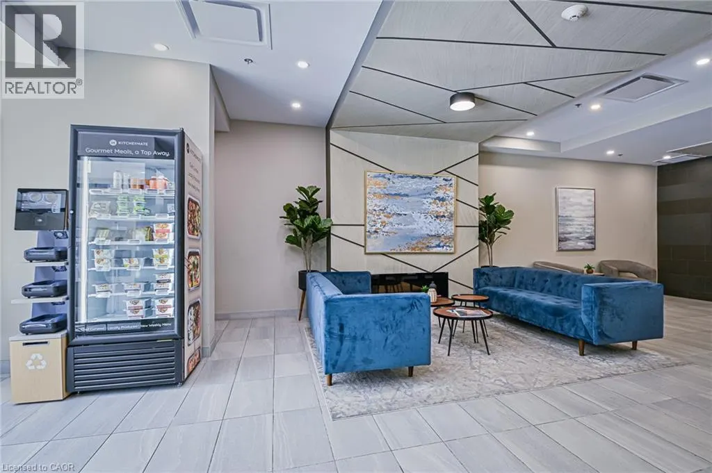 60 CHARLES Street W Unit# 1806 #1806