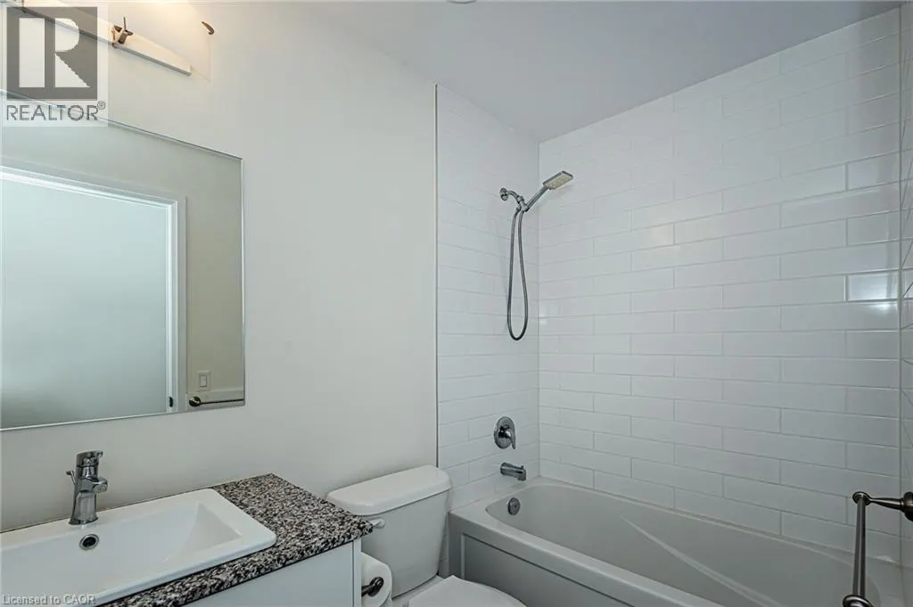 60 CHARLES Street W Unit# 1806 #1806