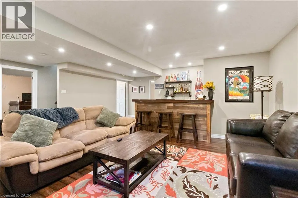 99 MAGNOLIA Drive