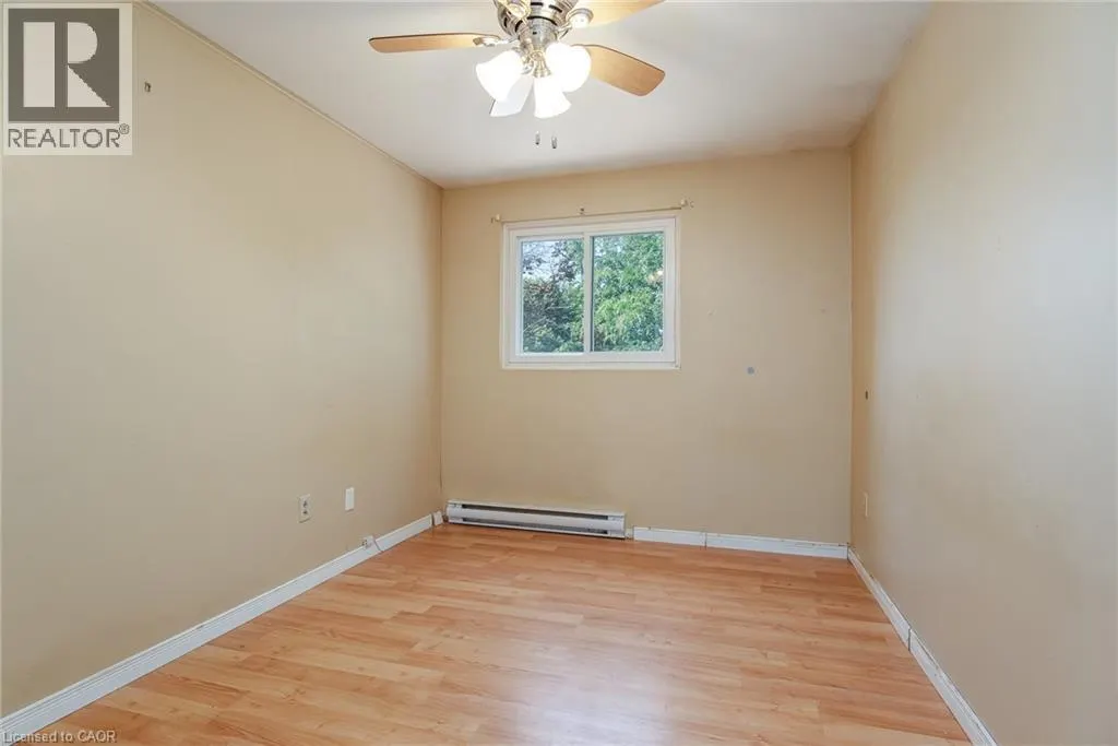 304 BLUEVALE Street N Unit# C #C